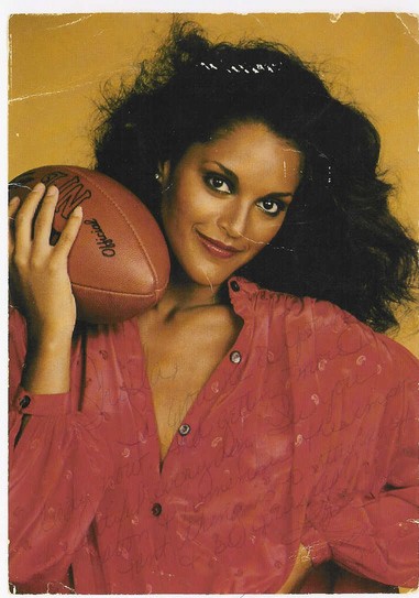 Jayne Kennedy Fotoğrafları 5