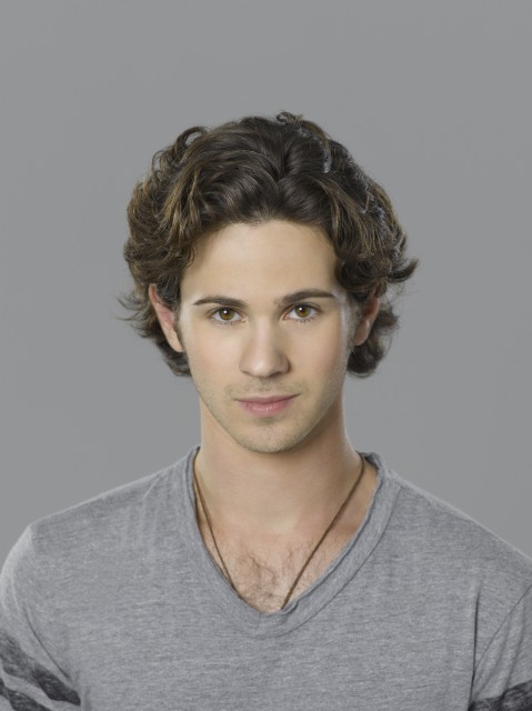 Connor Paolo fotoğrafı