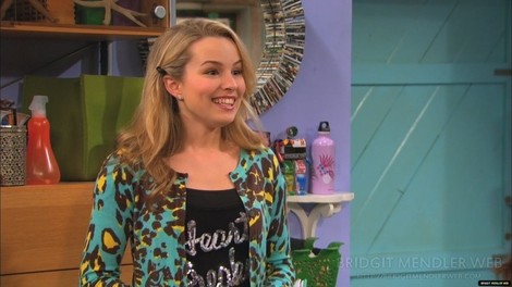 Bridgit Mendler Fotoğrafı