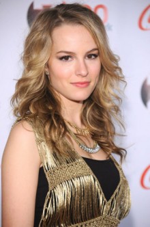 Bridgit Mendler Fotoğrafı