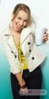 Bridgit Mendler Fotoğrafı