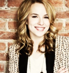 Bridgit Mendler Fotoğrafları 205