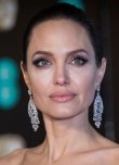 Angelina Jolie Gerilim Filmi ‘The Kept’in Başrolünde!