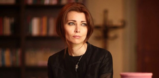 Elif Şafak'ın Aşk Kitabının Hakları Netflix Tarafından Satın Alındı! 