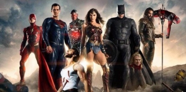 Justice League’in Çin afişlerinde şok Marvel göndermesi Justice League’in Çin afişlerinde şok Marvel göndermesi