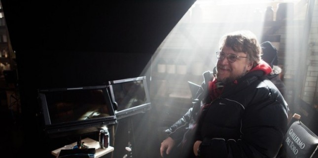 Leonardo DiCaprio, Guillermo del Toro İmzalı Nightmare Alley’nin Başrolünü Üstlenebilir Leonardo DiCaprio, Guillermo del Toro İmzalı Nightmare Alley’nin Başrolünü Üstlenebilir