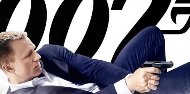 Skyfall'dan en iyi Bond açılışı