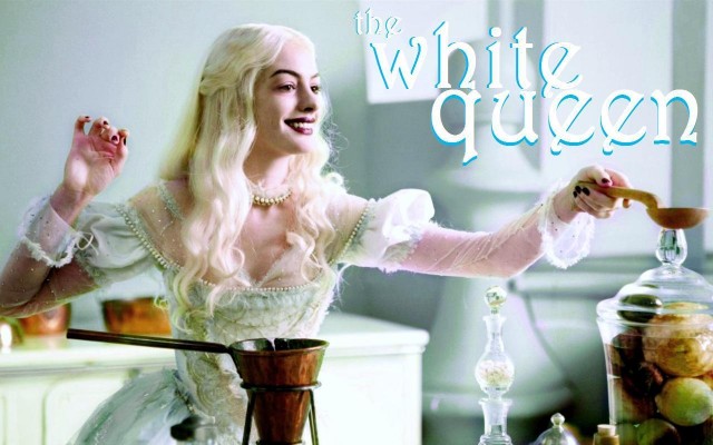 White Queen Fotoğrafları 5