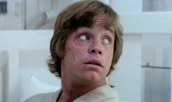 Luke Skywalker'ın yüzünün parçalandığı sahnenin bir mecburiyet olduğunu