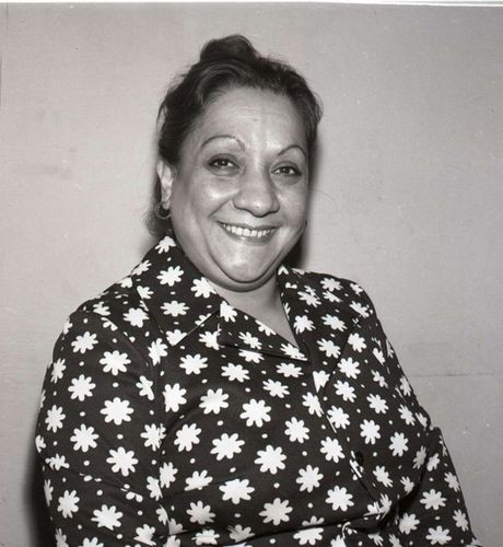 Adile Teyze Fotoğrafı