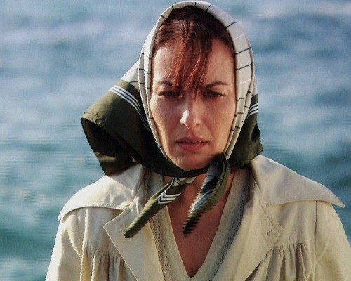 Öyle Bir Geçer Zaman Ki Fotoğrafı