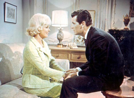 Move Over, Darling Fotoğrafı