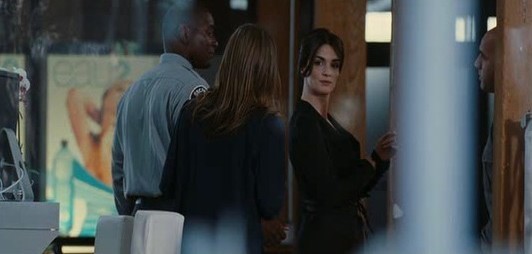 İnsan Sözleşmesi Fotoğrafı