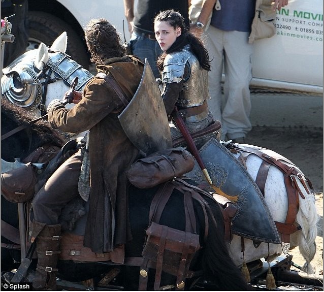 Pamuk Prenses ve Avcı Fotoğrafı