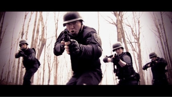 Never Escape Fotoğrafı