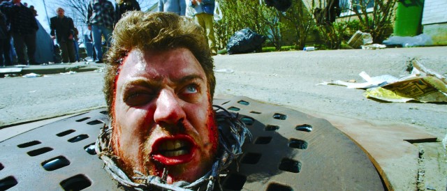 Kelle Koltukta Fotoğrafı