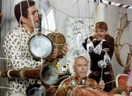 Elle Cause Plus, Elle Flingue Fotoğrafı