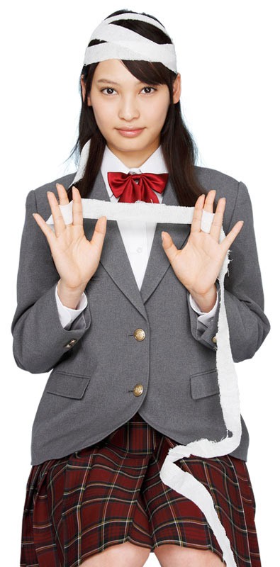 A Liar And A Broken Girl Fotoğrafı