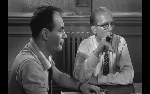 12 Kızgın Adam Fotoğrafı