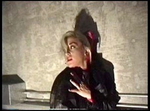 Vampire Abstracta fotoğrafı