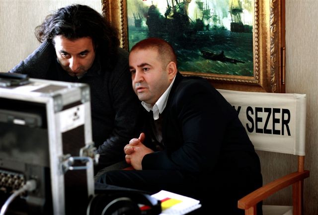 Kolpaçino: Bomba Fotoğrafı