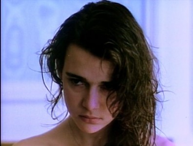 First Name: Carmen Fotoğrafı