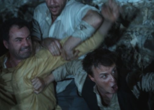 Under Jakob's Ladder Fotoğrafı