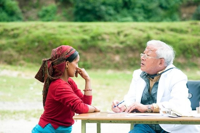 Calling 3: Himalayan Schweitzer fotoğrafı