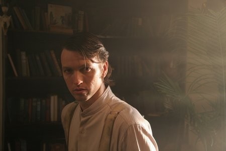 The Yellow Wallpaper Fotoğrafı