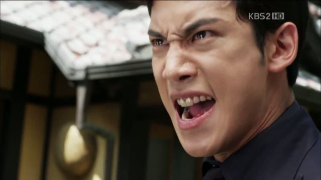 The Bride Mask Fotoğrafı