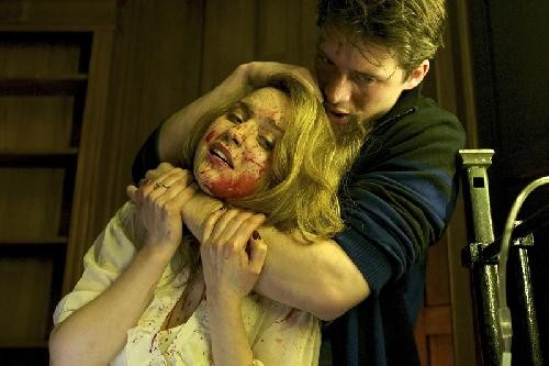 Doğruluk mu Cesaret mi? Fotoğrafı