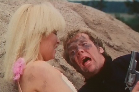 Agentti 000 Ja Kuoleman Kurvit fotoğrafı