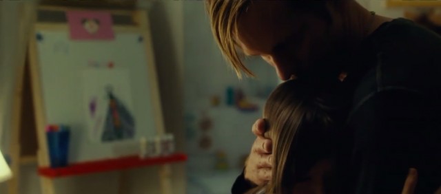 Arada Kalan Fotoğrafı