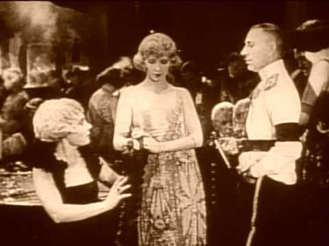 Rich Men's Wives Fotoğrafı