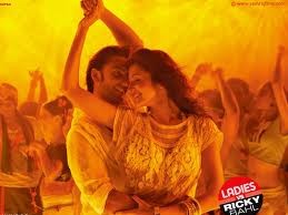 Ladies vs Ricky Bahl Fotoğrafı