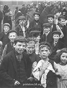 Alfred Butterworth And Sons, Glebe Mills, Hollinwood (1901) afişi