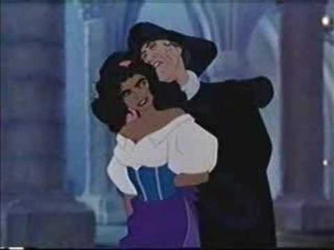 Notre Dame'ın Kamburu Fotoğrafı