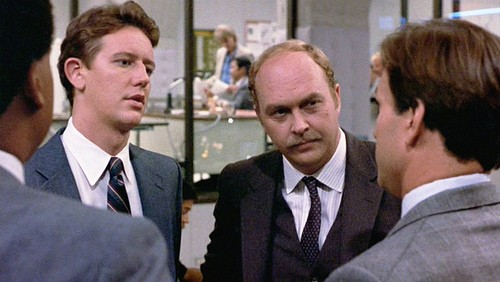 Sosyete Polisi fotoğrafı