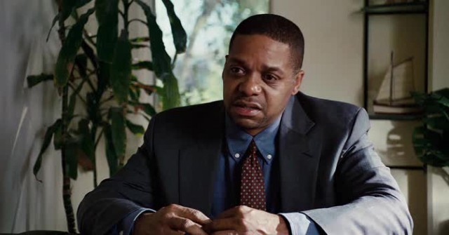 Aklı Havada Fotoğrafı