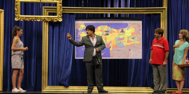 İnsanlar Alemi Fotoğrafı