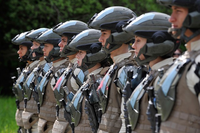 Halo 4: Şafağa Kadar Hücum Fotoğrafı