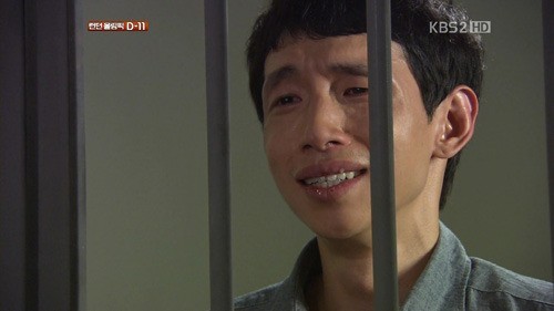 Don't Worry I'm a Ghost fotoğrafı