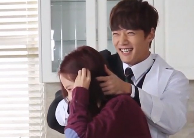 Emergency Couple Fotoğrafı