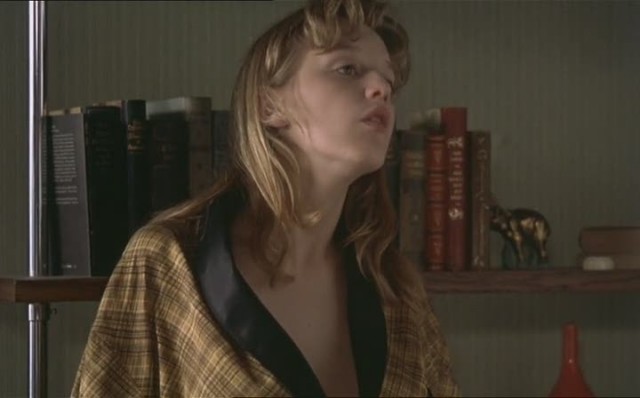 Kızgın Taşlara Düşen Su Damlaları fotoğrafı