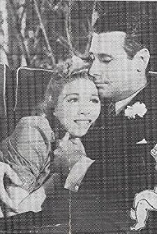 Her First Romance ( (1940) afişi