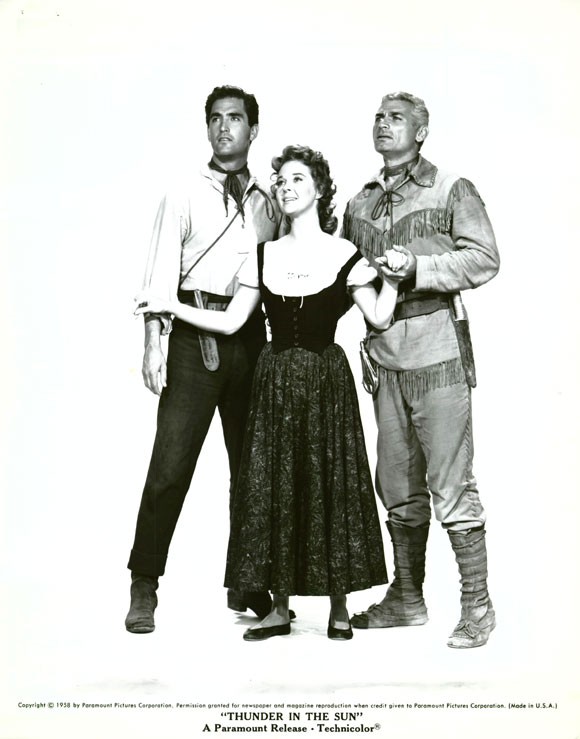 Thunder in the Sun Fotoğrafı