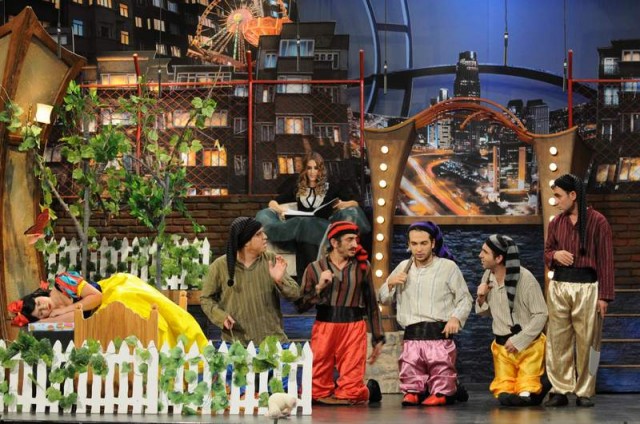 Çok Güzel Hareketler Bunlar Fotoğrafı