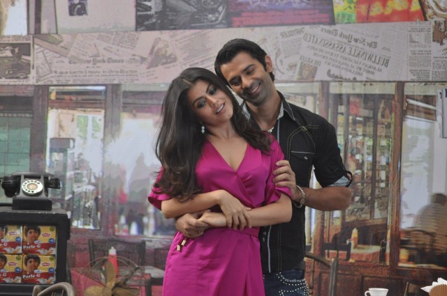 Main Aur Mr. Riight Fotoğrafı