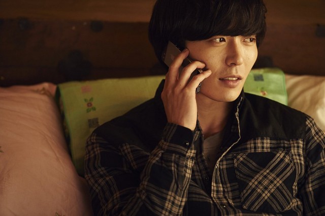 Two Rooms, Two Nights Fotoğrafı