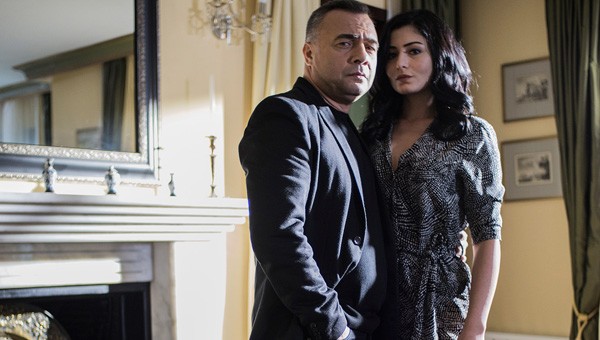 Eşkıya Dünyaya Hükümdar Olmaz Fotoğrafı